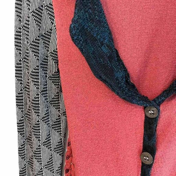 Gimmicks by BKE Mixed Pattern Cardigan - Picture 3 of 7